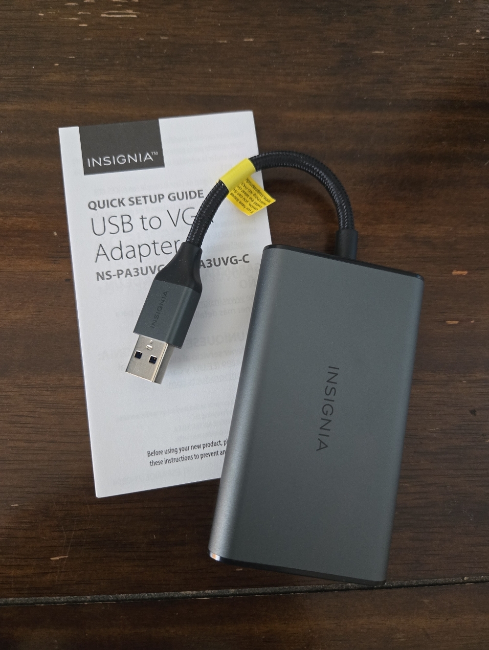 Insignia - USB to VGA Adapter - Black
